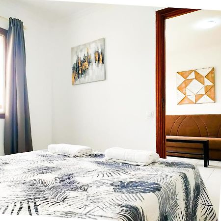 Wonderful Beach Holiday Home In Playa Del Ingles Экстерьер фото
